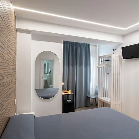 Hostal Pensimar-3